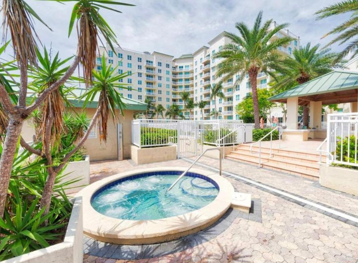 Tropical Coastal Resort Boynton Beach Exterior photo